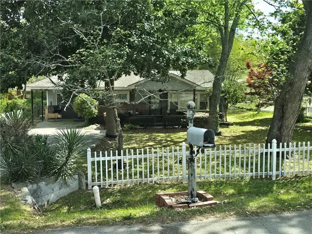472 Denham St, Riverdale, GA 30274