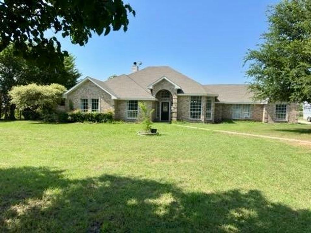 14917 County Road 790, Nevada, TX 75173