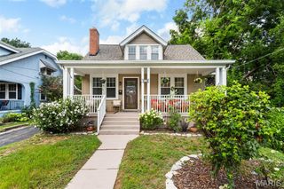 329 Stark Court, Webster Groves, MO 63119