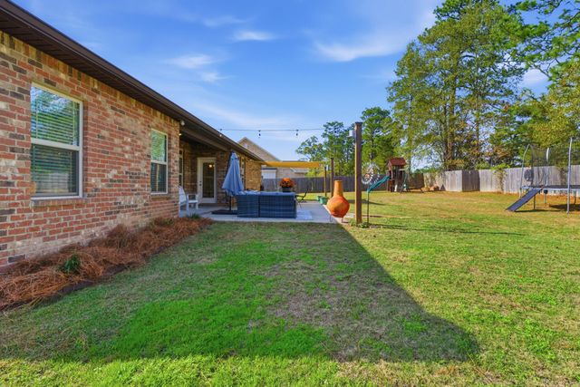 26 E Yellowstone, Hattiesburg, MS 39402