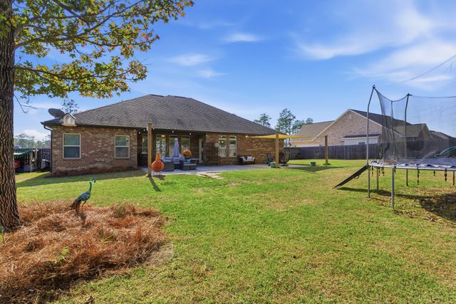 26 E Yellowstone, Hattiesburg, MS 39402