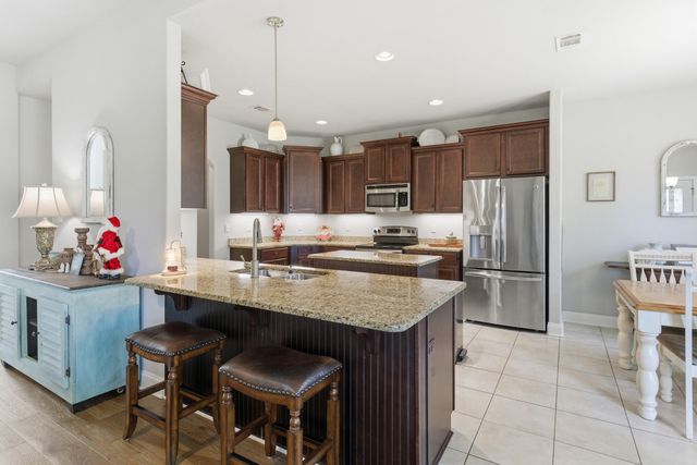 26 E Yellowstone, Hattiesburg, MS 39402