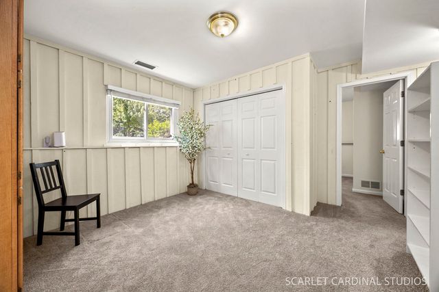 N385 Silverleaf Boulevard, Wheaton, IL 60187