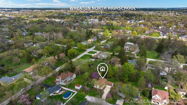 N385 Silverleaf Boulevard, Wheaton, IL 60187