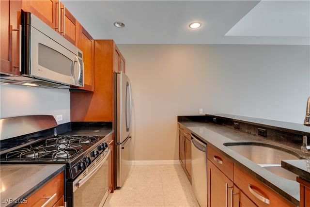 4575 Dean Martin Drive 601, Las Vegas, NV 89103