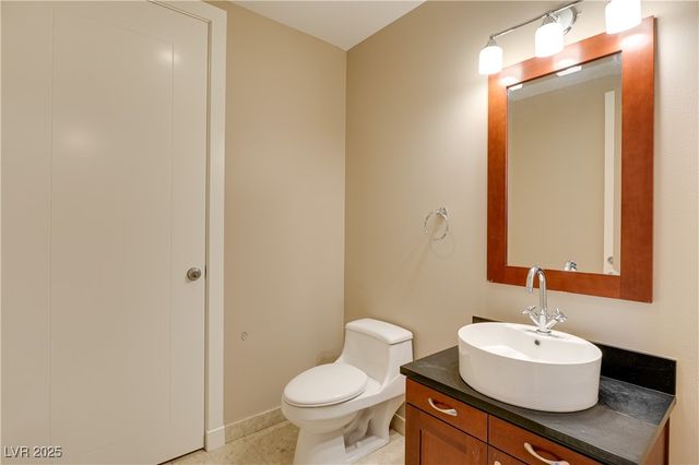 4575 Dean Martin Drive 601, Las Vegas, NV 89103