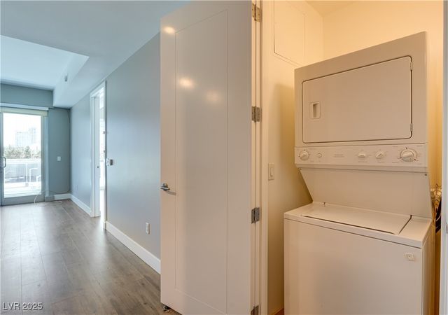 4575 Dean Martin Drive 601, Las Vegas, NV 89103