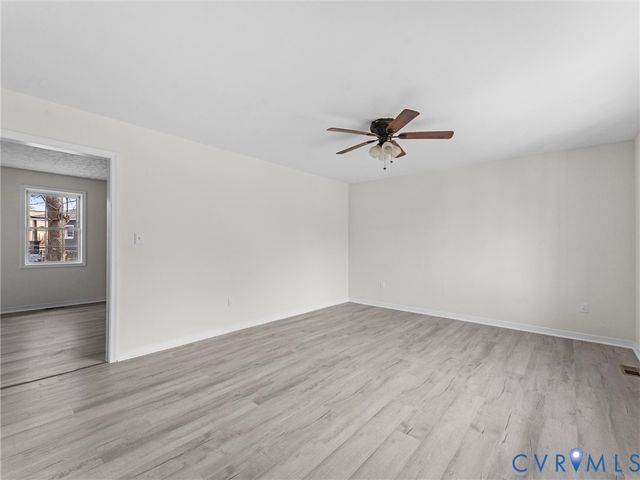 309 S 17th Ave, Hopewell, VA 23860