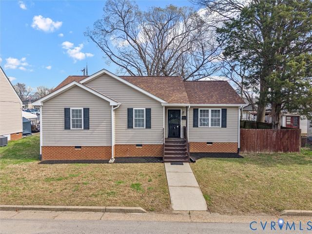 309 S 17th Ave, Hopewell, VA 23860