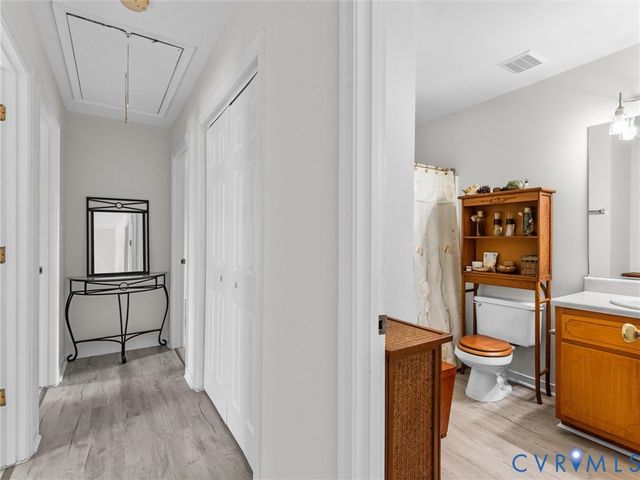 309 S 17th Ave, Hopewell, VA 23860