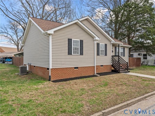 309 S 17th Ave, Hopewell, VA 23860
