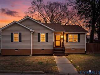309 S 17th Ave, Hopewell, VA 23860