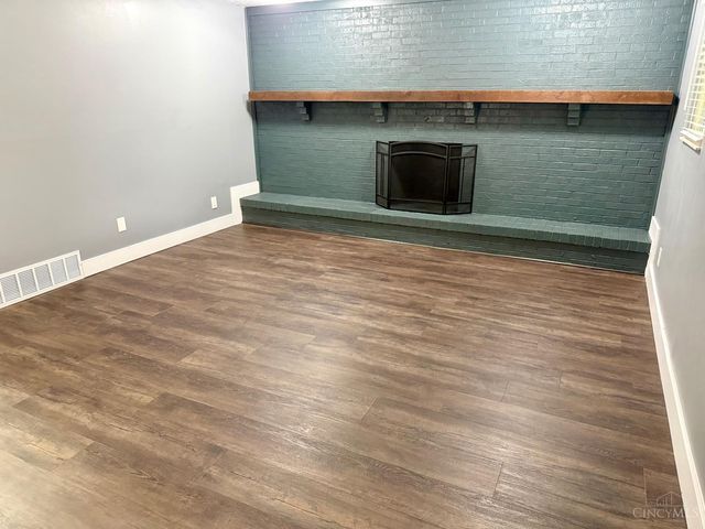 3275 Danbury Road, Fairfield, OH 45014