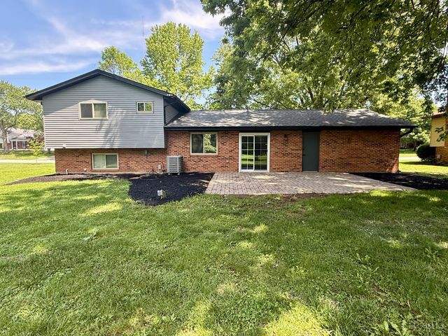 3275 Danbury Road, Fairfield, OH 45014