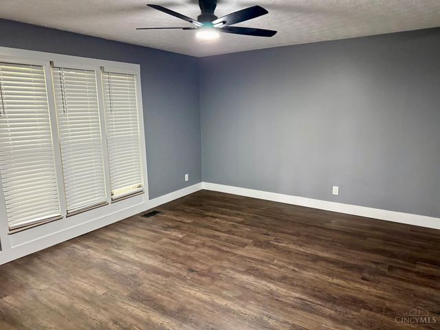 3275 Danbury Road, Fairfield, OH 45014
