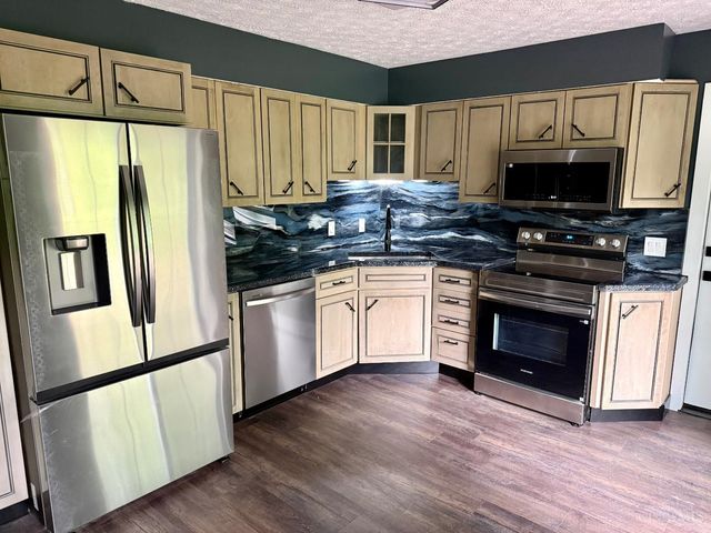 3275 Danbury Road, Fairfield, OH 45014