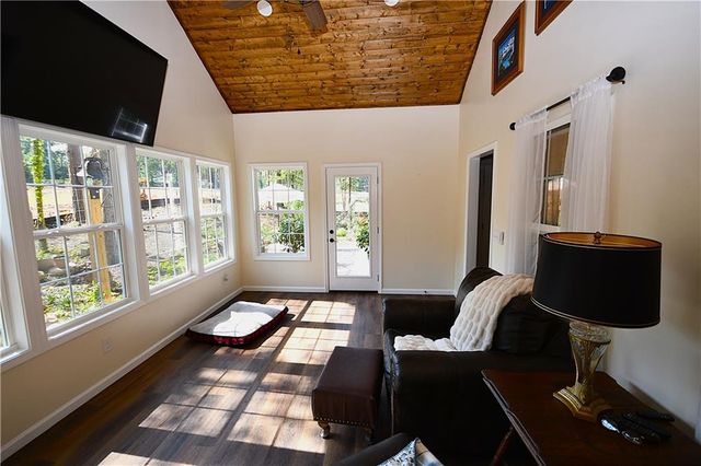 103 Meadowbrook Lane, Bremen, GA 30110