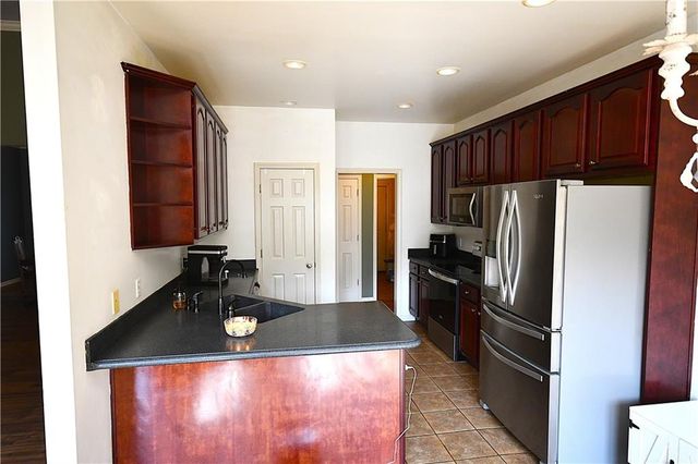 103 Meadowbrook Lane, Bremen, GA 30110