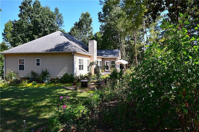 103 Meadowbrook Lane, Bremen, GA 30110
