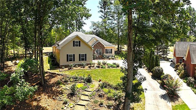 103 Meadowbrook Lane, Bremen, GA 30110