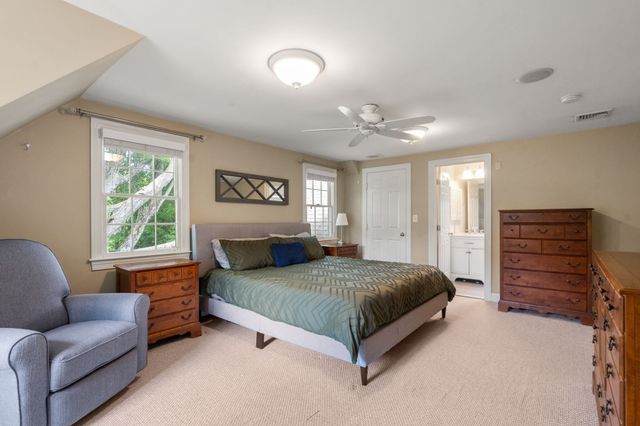 5 South Main St., Sherborn, MA 01770