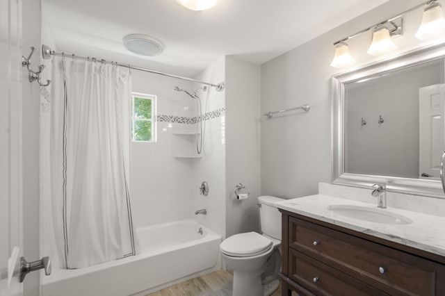 5 South Main St., Sherborn, MA 01770
