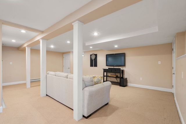 5 South Main St., Sherborn, MA 01770