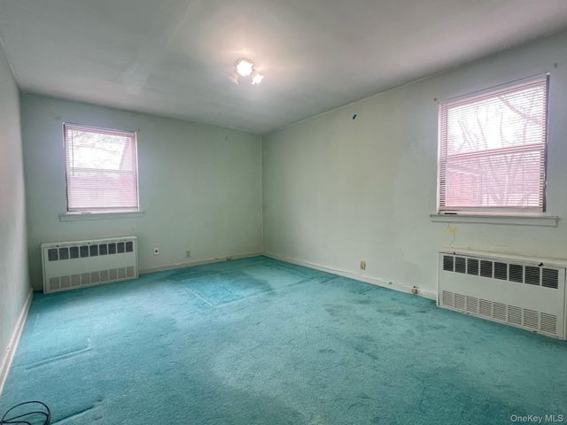 19617 73rd Avenue 2nd FL, Fresh Meadows, NY 11365