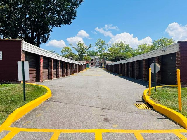 19617 73rd Avenue 2nd FL, Fresh Meadows, NY 11365