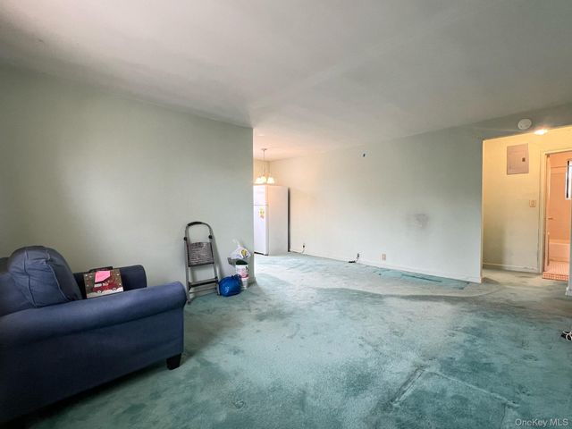 19617 73rd Avenue 2nd FL, Fresh Meadows, NY 11365