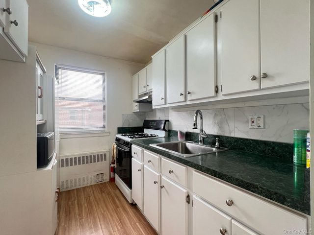 19617 73rd Avenue 2nd FL, Fresh Meadows, NY 11365