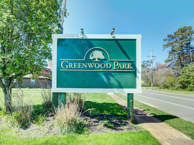 96 Greenwood Loop Road, Brick, NJ 08724