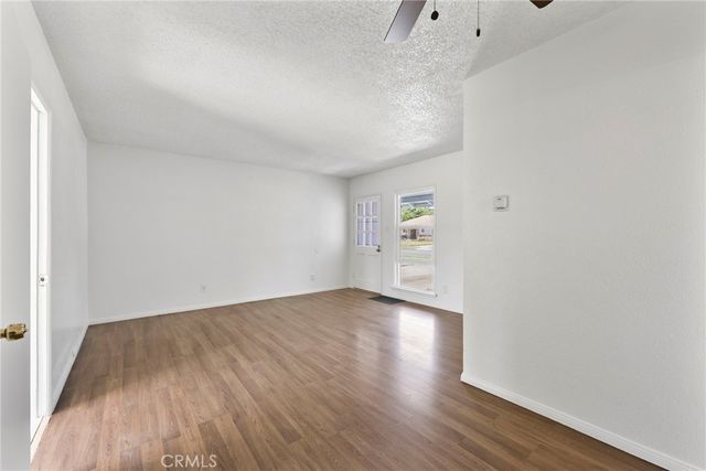 537 E Trenton, San Bernardino, CA 92404