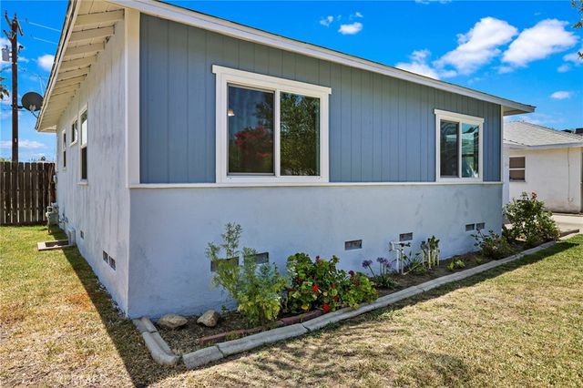 537 E Trenton, San Bernardino, CA 92404