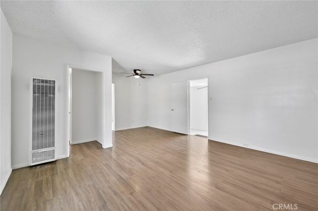 537 E Trenton, San Bernardino, CA 92404