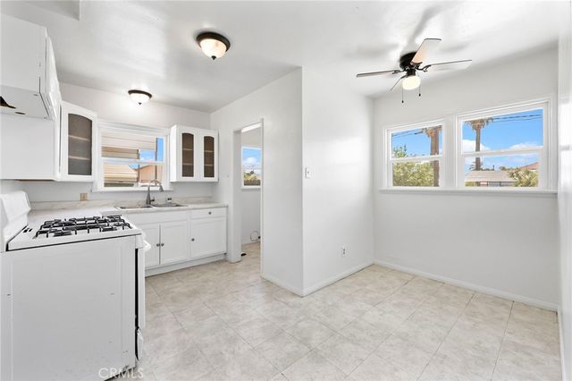 537 E Trenton, San Bernardino, CA 92404