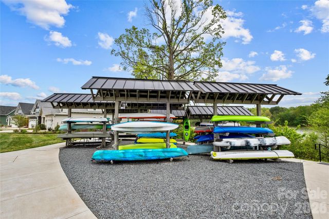 123 Neill Estate Lane, Mooresville, NC 28117