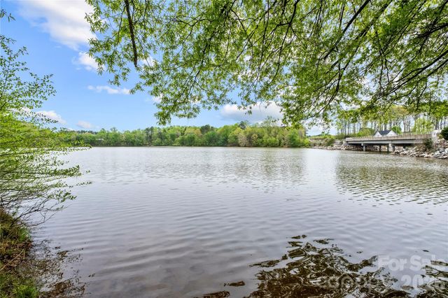 123 Neill Estate Lane, Mooresville, NC 28117