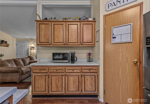 302 Port Hadlock Heights Road, Port Hadlock, WA 98339