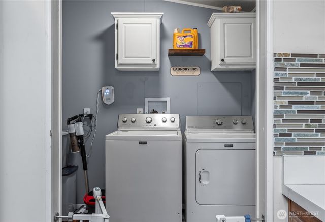 302 Port Hadlock Heights Road, Port Hadlock, WA 98339