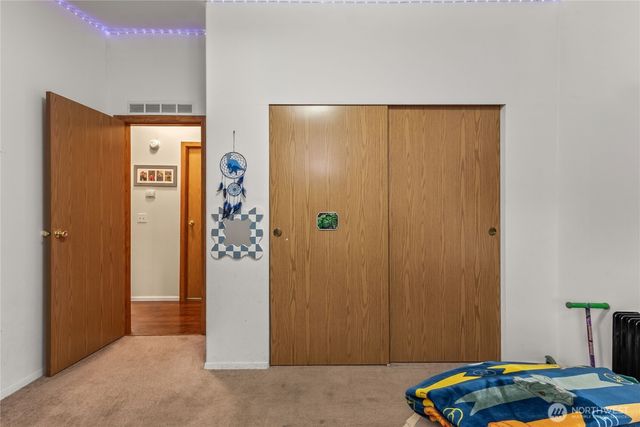 302 Port Hadlock Heights Road, Port Hadlock, WA 98339