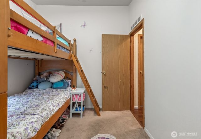 302 Port Hadlock Heights Road, Port Hadlock, WA 98339