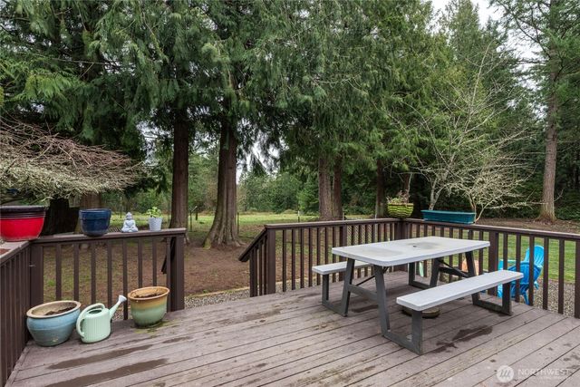 302 Port Hadlock Heights Road, Port Hadlock, WA 98339