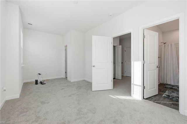 2022 Laycock Ln Unit 101, Suffolk, VA 23435