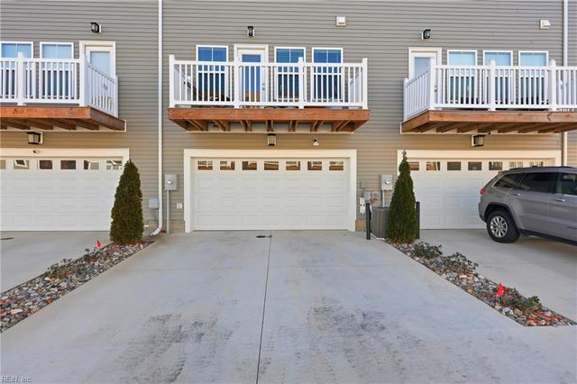 2022 Laycock Ln Unit 101, Suffolk, VA 23435