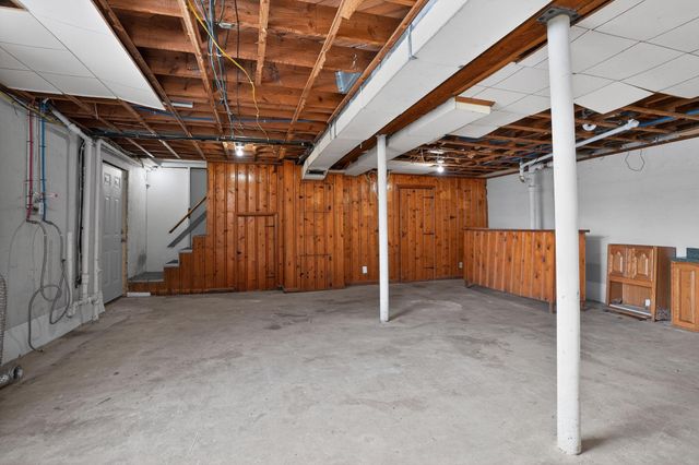 2564 Millbrook Drive, Lexington, KY 40503