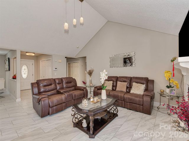 8540 Stoneface Road, Charlotte, NC 28214