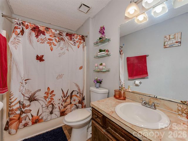 8540 Stoneface Road, Charlotte, NC 28214