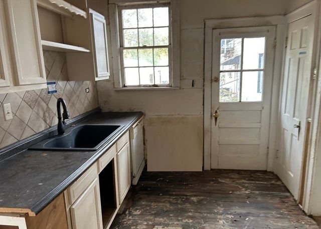 824 Columbia Street, Shreveport, LA 71104