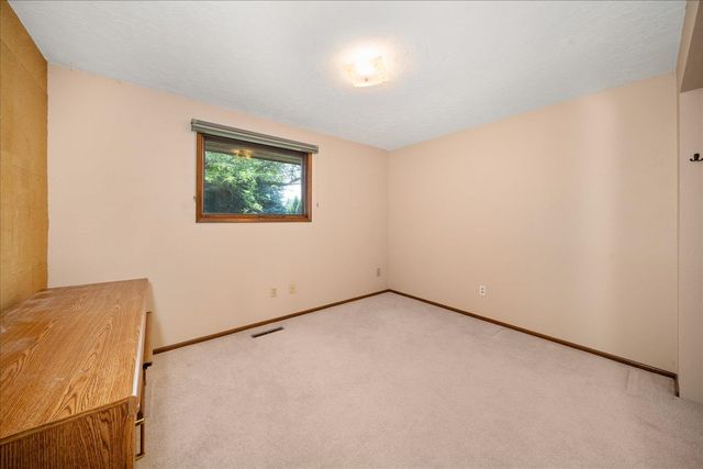 11808 N Madison St, Spokane, WA 99218